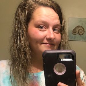 Meet your Posher, Jasmine